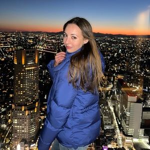 Meet your Posher, Liz